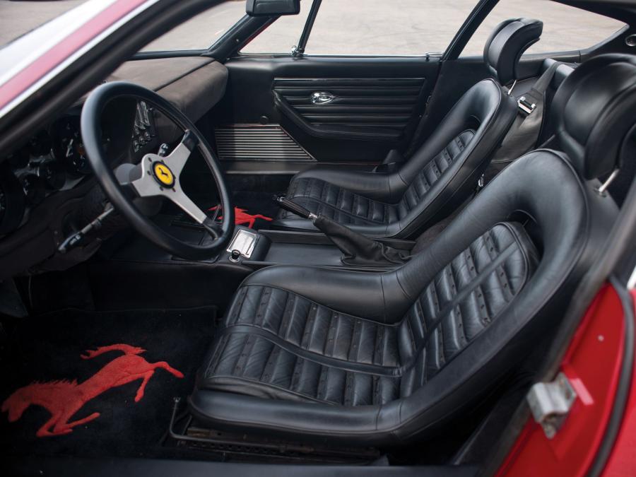  Ferrari 365 GTB/4 Daytona 1971 года  (фото 49 из 52)